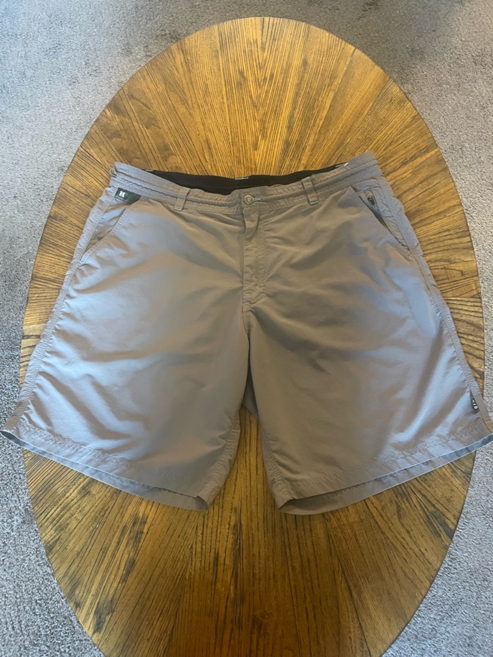 Howler Brothers Men's Gray Horizon Hybrid Shorts Size 40